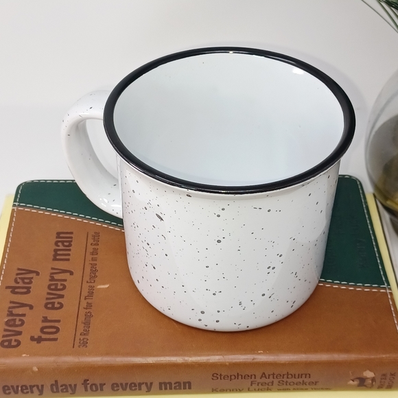 Chick-Fil A Mug - Picture 3 of 7